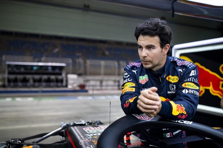 “Checo” Pérez largará cuarto en el GP de Francia