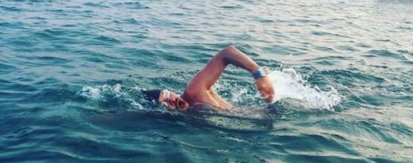 Ezequiel Becerril cruzará a nado el Canal de la Mancha