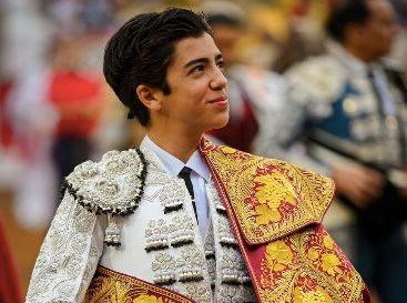 Marco Pérez firma exclusiva en México