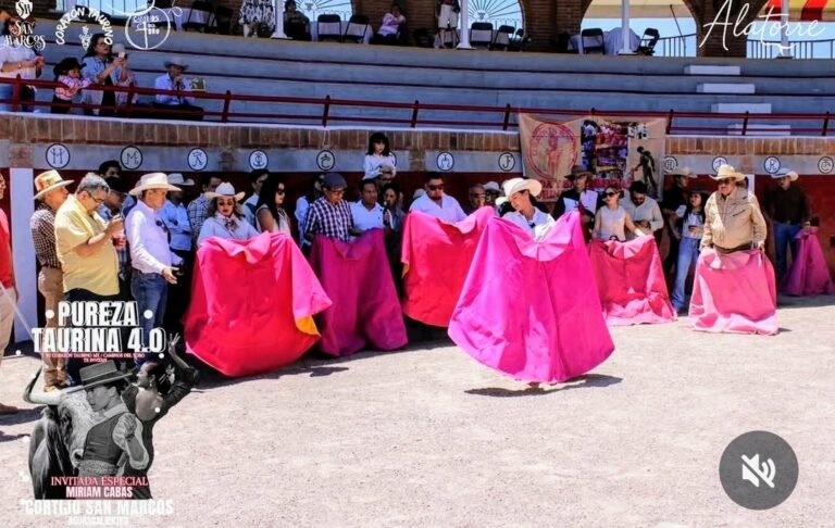 Miriam Cabas realiza una clase práctica en Aguascalientes