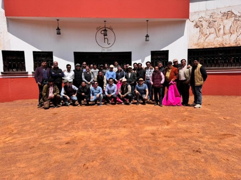 Realizan clínica para picadores y banderilleros del Sindicato afiliado a CATEM