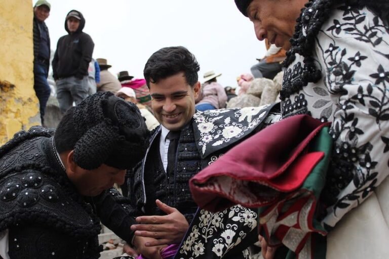 Román Martínez, entregada tarde en Perú
