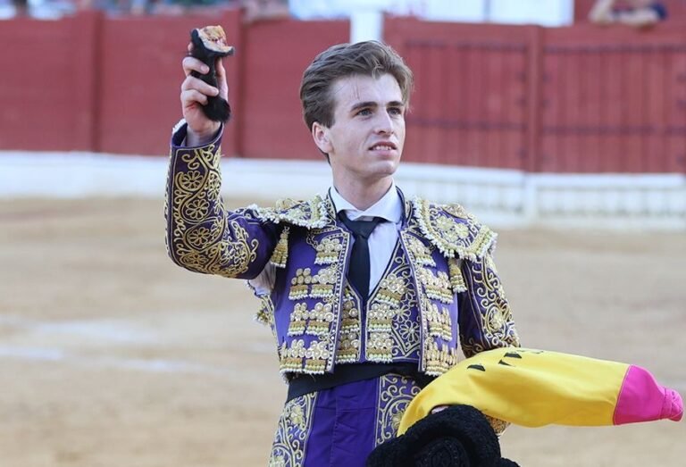 Oreja para Andrés García
