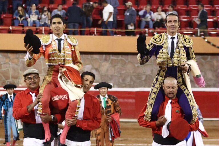 Uceda Leal y Héctor Gutiérrez salen a hombros en el cierre del Serial Taurino de Zacatecas