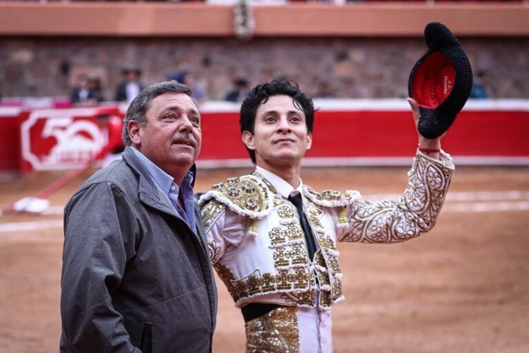 “Platerito” indulta a “Bonito” en la Monumental Zacatecas